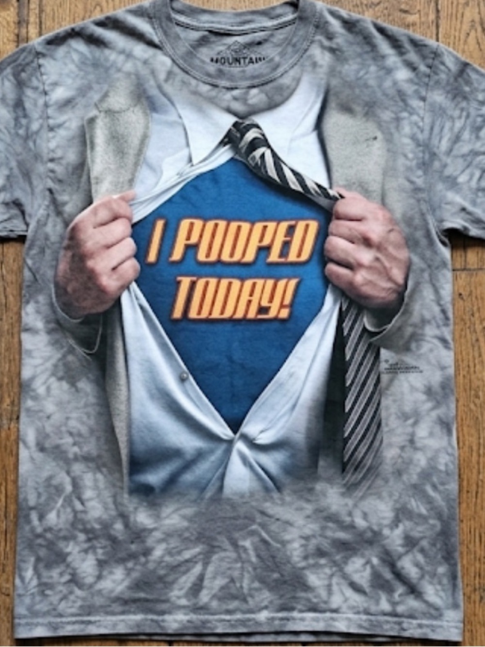 The Mountain Superhero Shirt Size Small